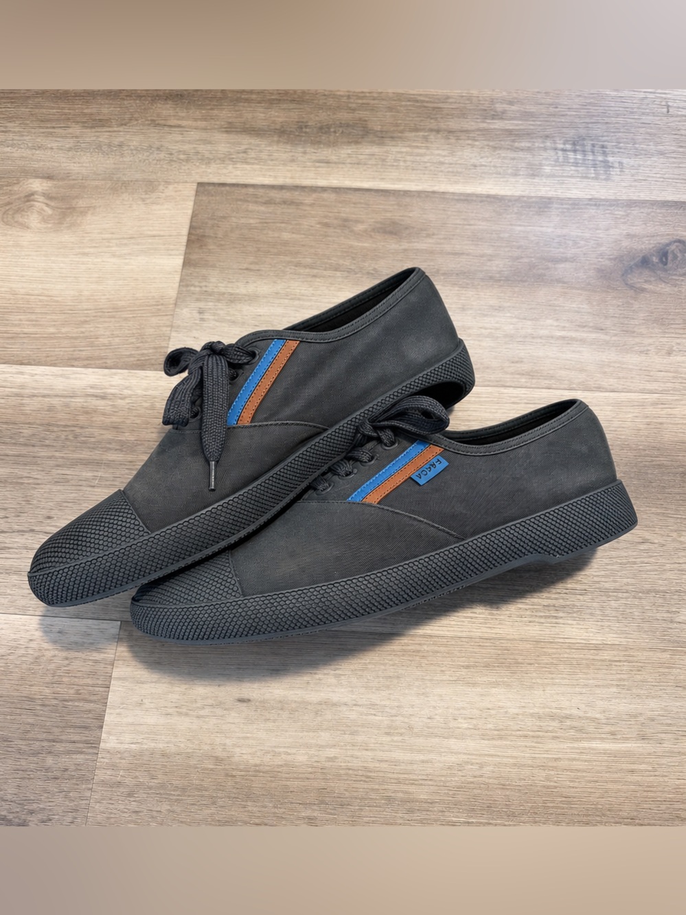 Prada Men's Canvas Lace Up Sneakers Black Size 7.5 UK 8.5 US Made in Italy